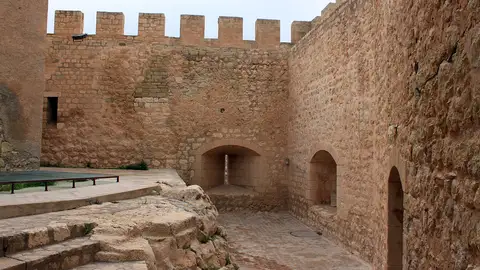 Castillo de Petrer Castillo de Petrer