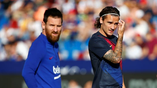 Leo Messi y Griezmann, antes de un partido con el Barça Leo Messi y Griezmann, antes de un partido con el Barça