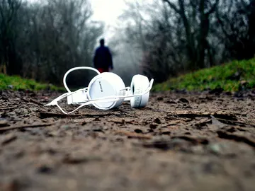 Unos auriculares extraviados Unos auriculares extraviados