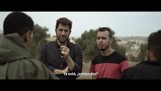 Gonzo habla con menores no acompañados Gonzo habla con menores no acompañados