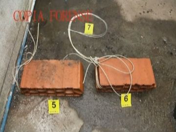 Ladrillos con los que se lastró el cuerpo de Diana Quer Ladrillos con los que se lastró el cuerpo de Diana Quer