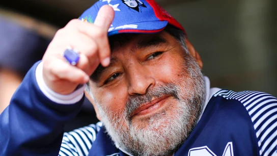 La leyenda del fútbol Diego Armando Maradona La leyenda del fútbol Diego Armando Maradona