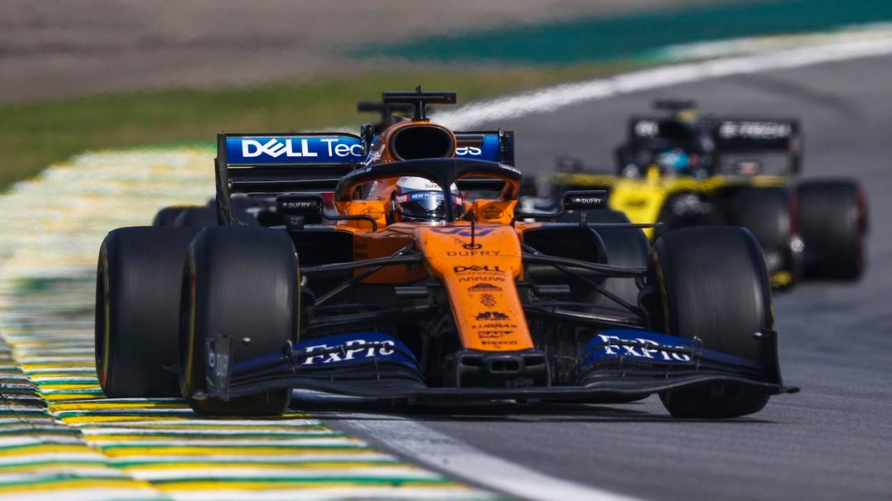 Victoria de Max Verstappen y podio de Carlos Sainz en un GP de Brasil de locos - LaSexta