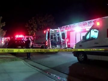 Cuatro muertos y diez heridos en un tiroteo en una casa de Fresno, California