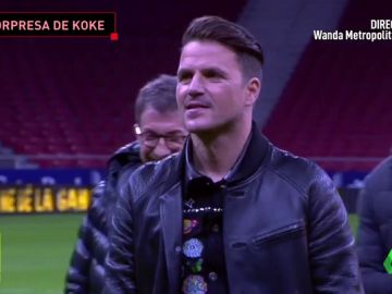 La emocionante sorpresa de Pablo Motos y Koke a Dani Martín en el Metropolitano La emocionante sorpresa de Pablo Motos y Koke a Dani Martín en el Metropolitano