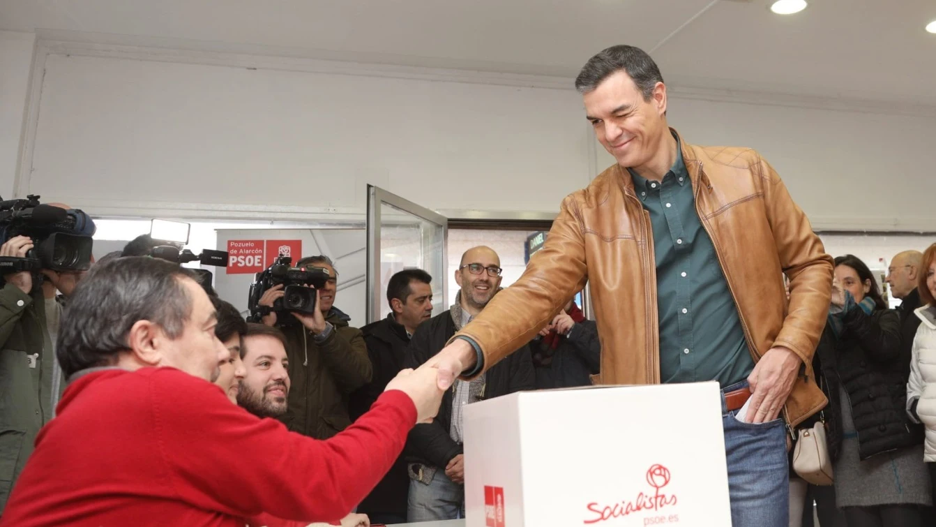 Pedro Sánchez en la votación del PSOE