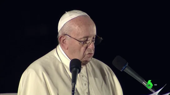 El Papa Francisco manda un mensaje antinuclear en su visita a Japón: "El uso de energía atómica con fines de guerra es inmoral" El Papa Francisco manda un mensaje antinuclear en su visita a Japón: "El uso de energía atómica con fines de guerra es inmoral"