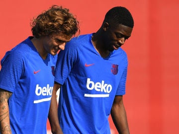 Griezmann y Dembélé, en un entrenamiento con el FC Barcelona Griezmann y Dembélé, en un entrenamiento con el FC Barcelona