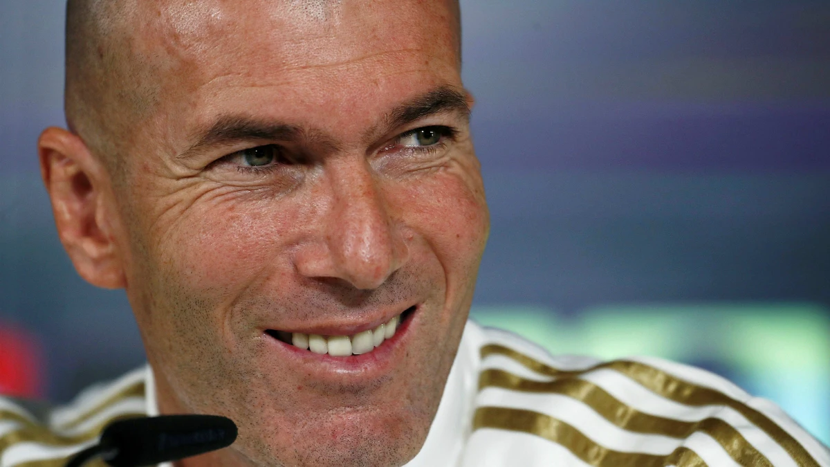 Zidane, sonriente en rueda de prensa