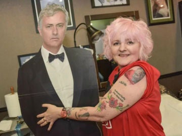 Vivien Bodycote, con un Jose Mourinho Vivien Bodycote, con un Jose Mourinho