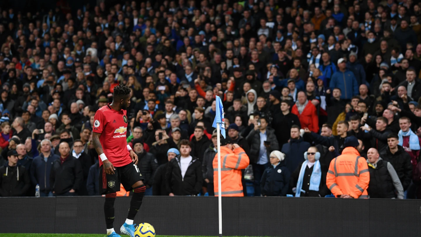 Fred, ante la afición del Manchester City Fred, ante la afición del Manchester City