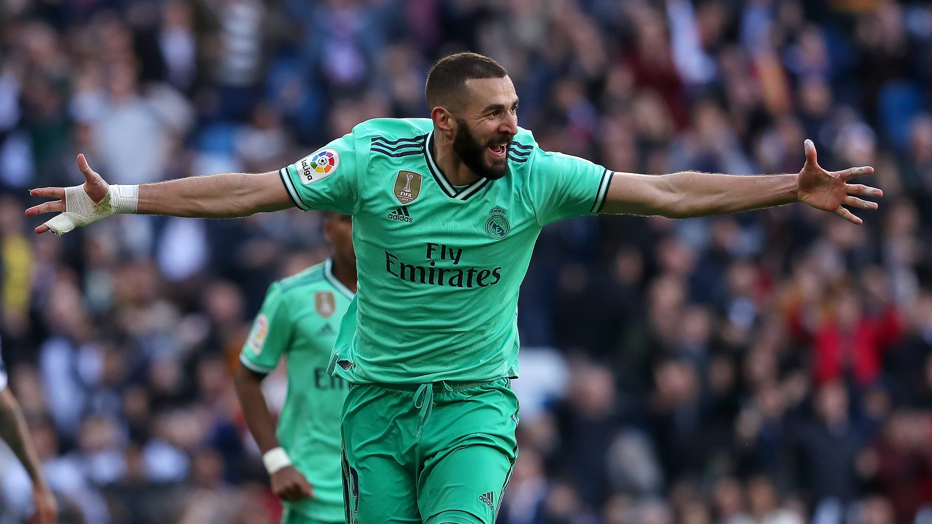El Karim más '9': goles en 16 jornadas hacen olvidar a Cristiano en el Bernabéu