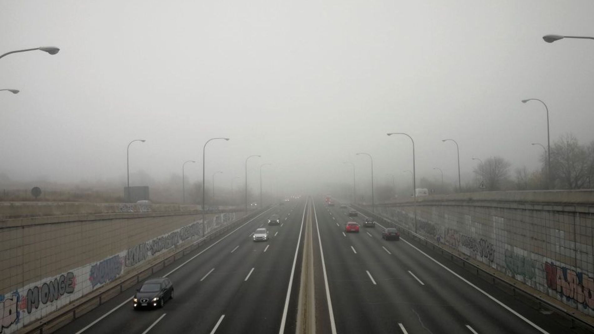 A3 Noticias Fin de Semana (08-12-19) La niebla complica la vuelta en la operaci&oacute;n retorno por el puente de la Constituci&oacute;n