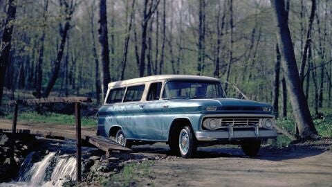 Chevrolet Suburban 