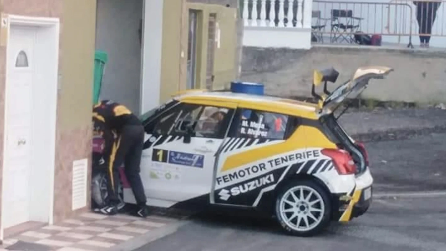 El Suzuki, empotrado con una lavandería El Suzuki, empotrado con una lavandería