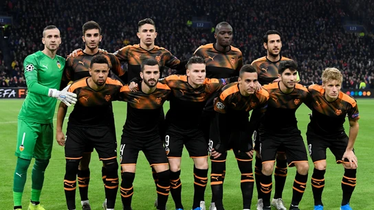 El once titular del Valencia que ha vencido al Ajax en Ámsterdam El once titular del Valencia que ha vencido al Ajax en Ámsterdam