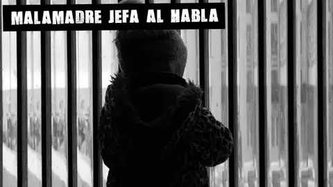 Sobreexposición de los niños en redes sociales Malamadre jefa al habla