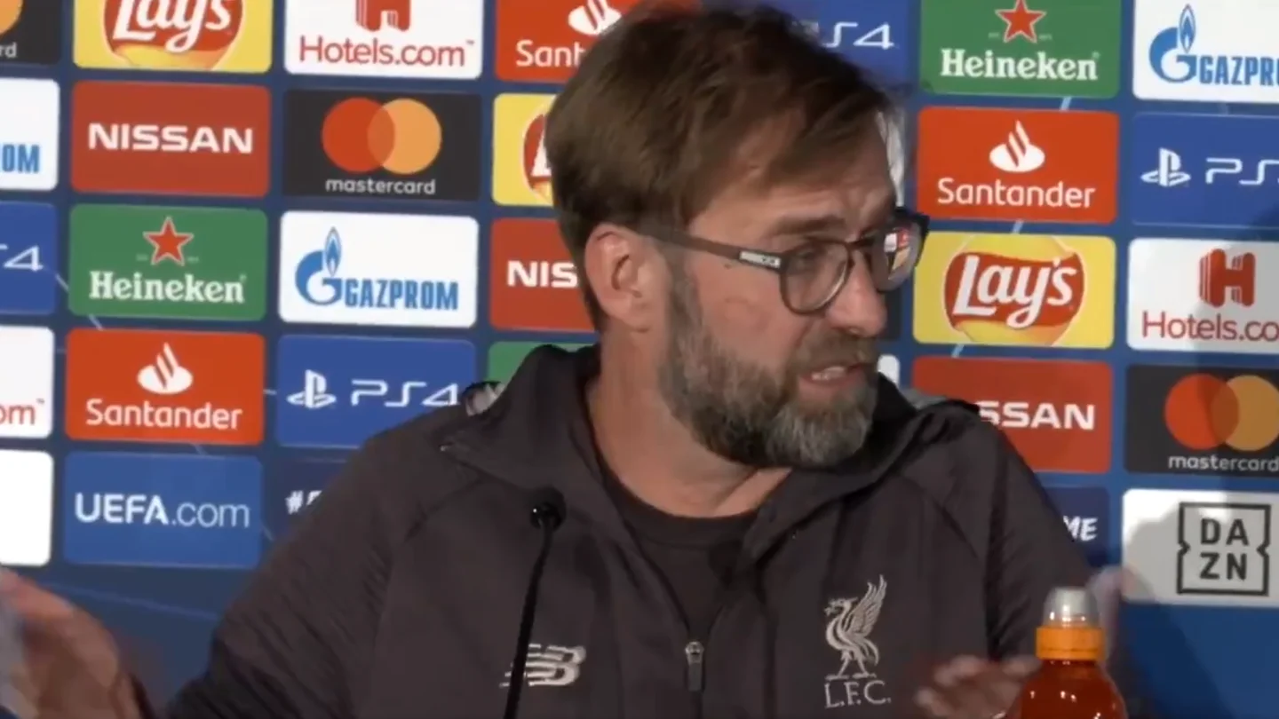 Klopp, enfadado con el traductor en plena rueda de prensa Klopp, enfadado con el traductor en plena rueda de prensa