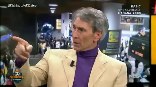 'Lobo' Carrasco pide más fútbol y menos política en el Clásico: "Hay una guerra subterránea" 'Lobo' Carrasco pide más fútbol y menos política en el Clásico: "Hay una guerra subterránea"