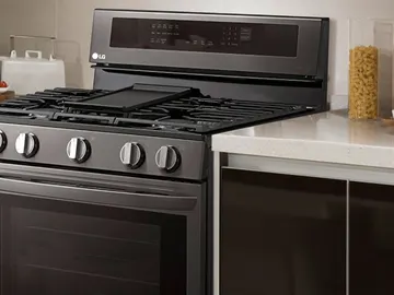 LG InstaView ThinQ Air Fry LG InstaView ThinQ Air Fry