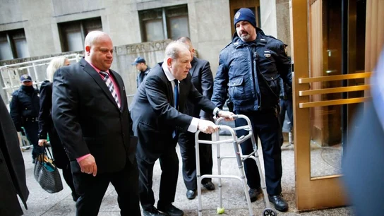 Harvey Weinstein, entrando en andador a los juzgados Harvey Weinstein, entrando en andador a los juzgados