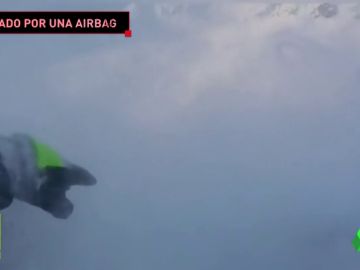 Una avalancha engulle a un snowboarder en Alaska: "¡Oh, m*****!" Una avalancha engulle a un snowboarder en Alaska: "¡Oh, m*****!"