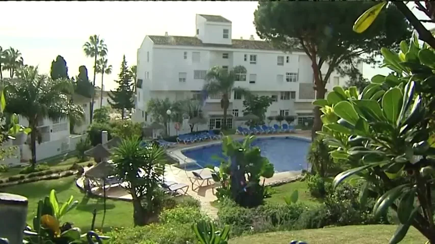 Los tres fallecidos en la piscina de Mijas no sabían nadar