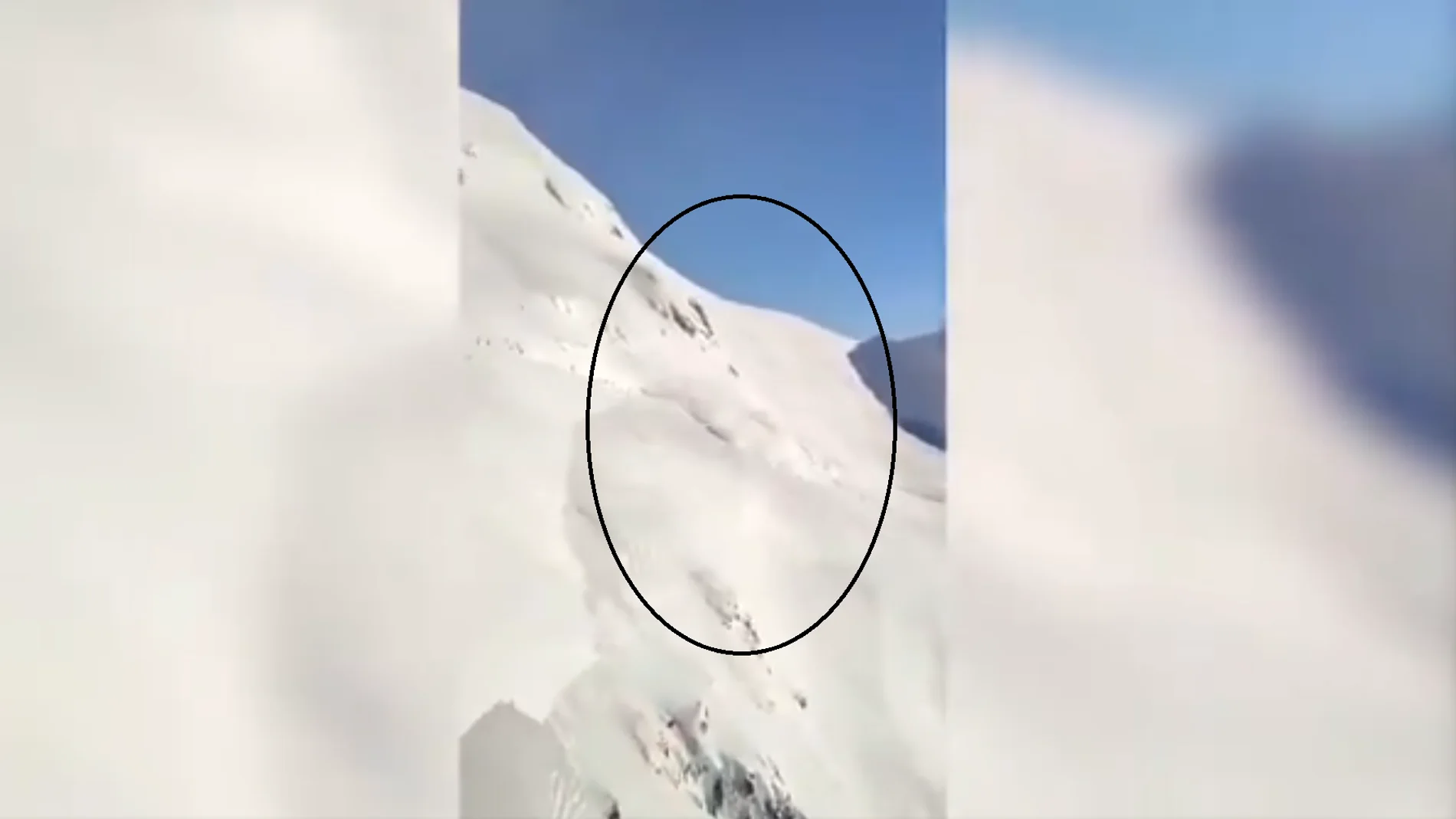 Una avalancha en Suiza sepulta a varios esquiadores