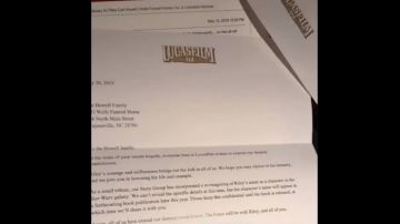 Fotograma de la carta que envió la productora a la familia para comunicarles su decisión. 