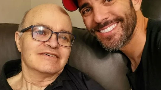Roberto Leal junto a su padre, Pepe Leal Roberto Leal junto a su padre, Pepe Leal