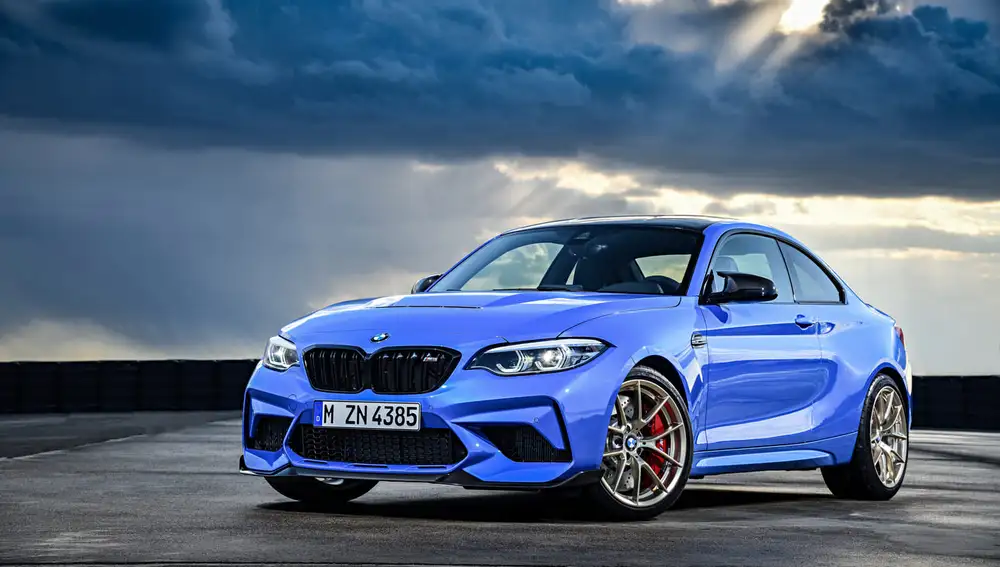 BMW M2 CS 