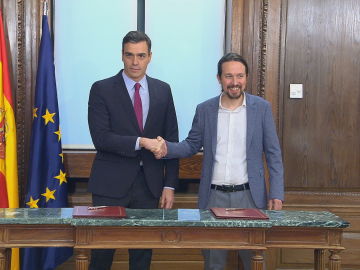 Pedro Sánchez y Pablo Iglesias presentan el programa para su Gobierno de coalición Pedro Sánchez y Pablo Iglesias presentan el programa para su Gobierno de coalición