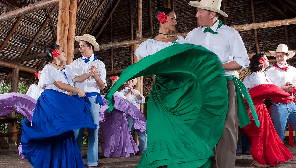 Bailes típicos, Costa Rica