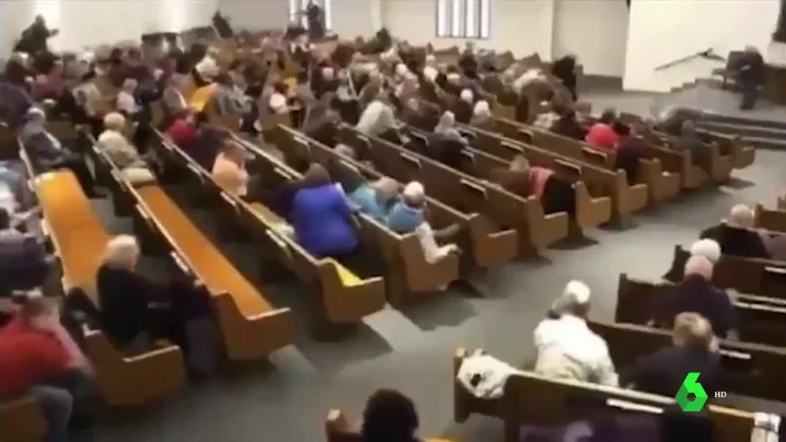 Imagen de la iglesia donde se ha producido un tiroteo en Texas