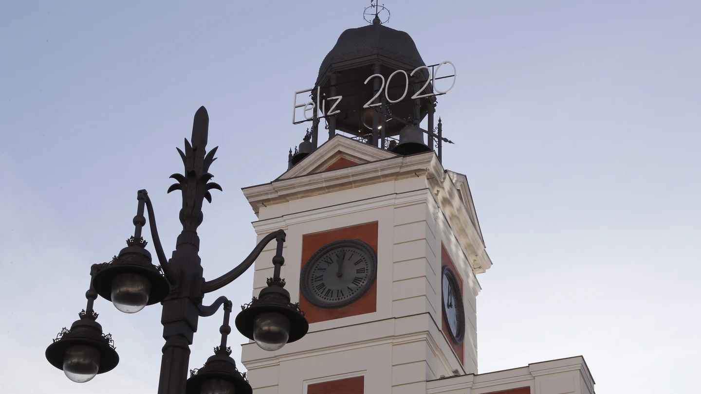 El reloj de la Puerta del Sol El reloj de la Puerta del Sol