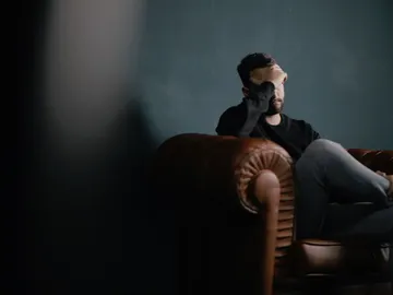 El cerebro disminuye su actividad si no tiene suficiente energía El cerebro disminuye su actividad si no tiene suficiente energía