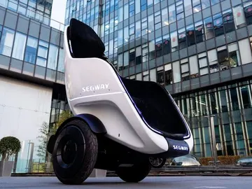 Segway S-Pod Segway S-Pod