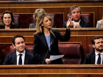 Cayetana Álvarez del Toledo en el Congreso Cayetana Álvarez del Toledo en el Congreso
