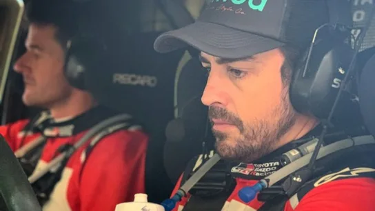 laSexta Deportes (05-01-20) Fernando Alonso debuta a 15 minutos del líder en el Dakar con un Carlos Sainz tercero en la etapa laSexta Deportes (05-01-20) Fernando Alonso debuta a 15 minutos del líder en el Dakar con un Carlos Sainz tercero en la etapa
