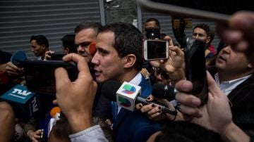 El hasta ahora presidente de la Asamblea Nacional, Juan Guaidó