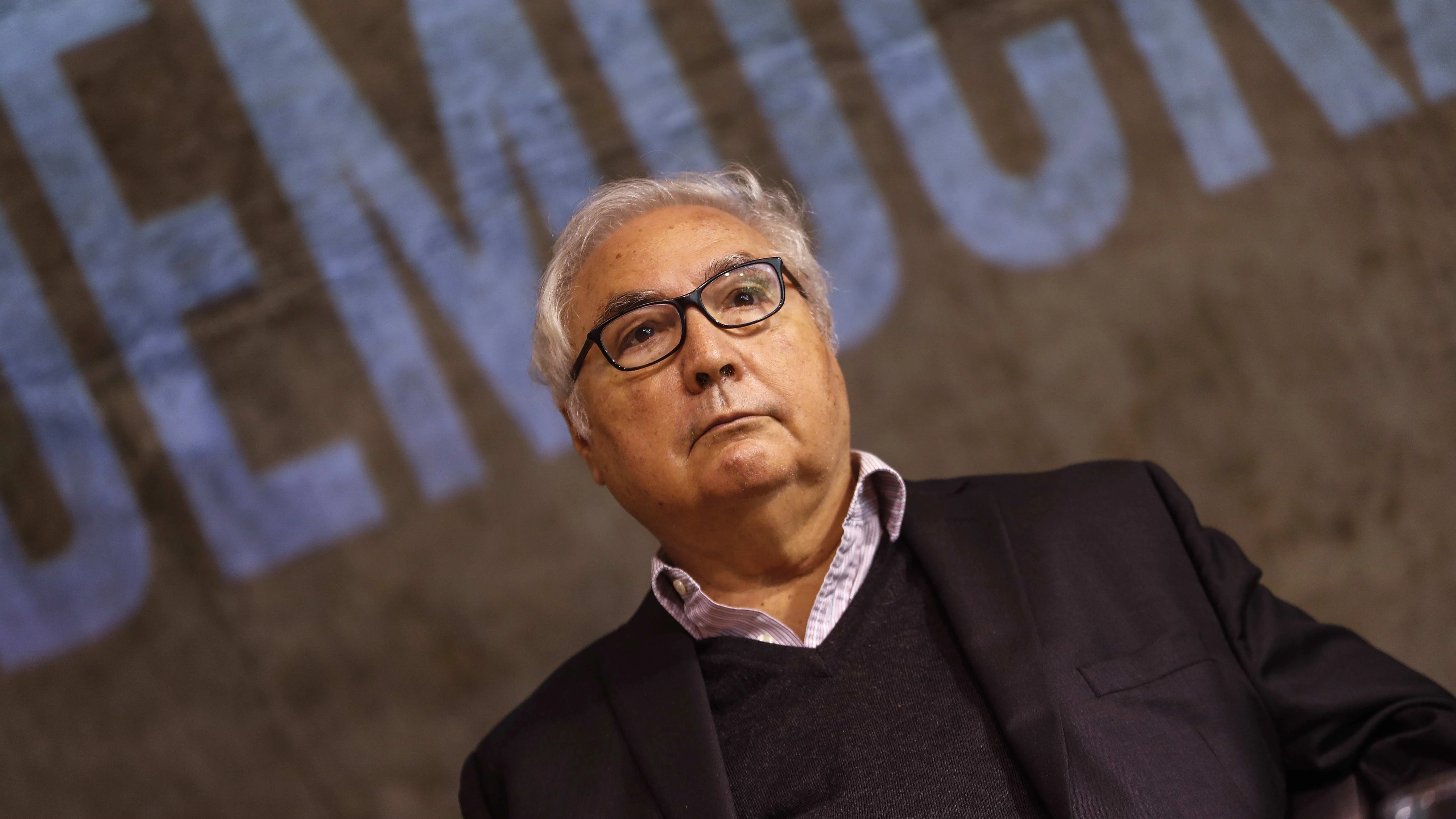 Manuel Castells, Ministro de Universidades