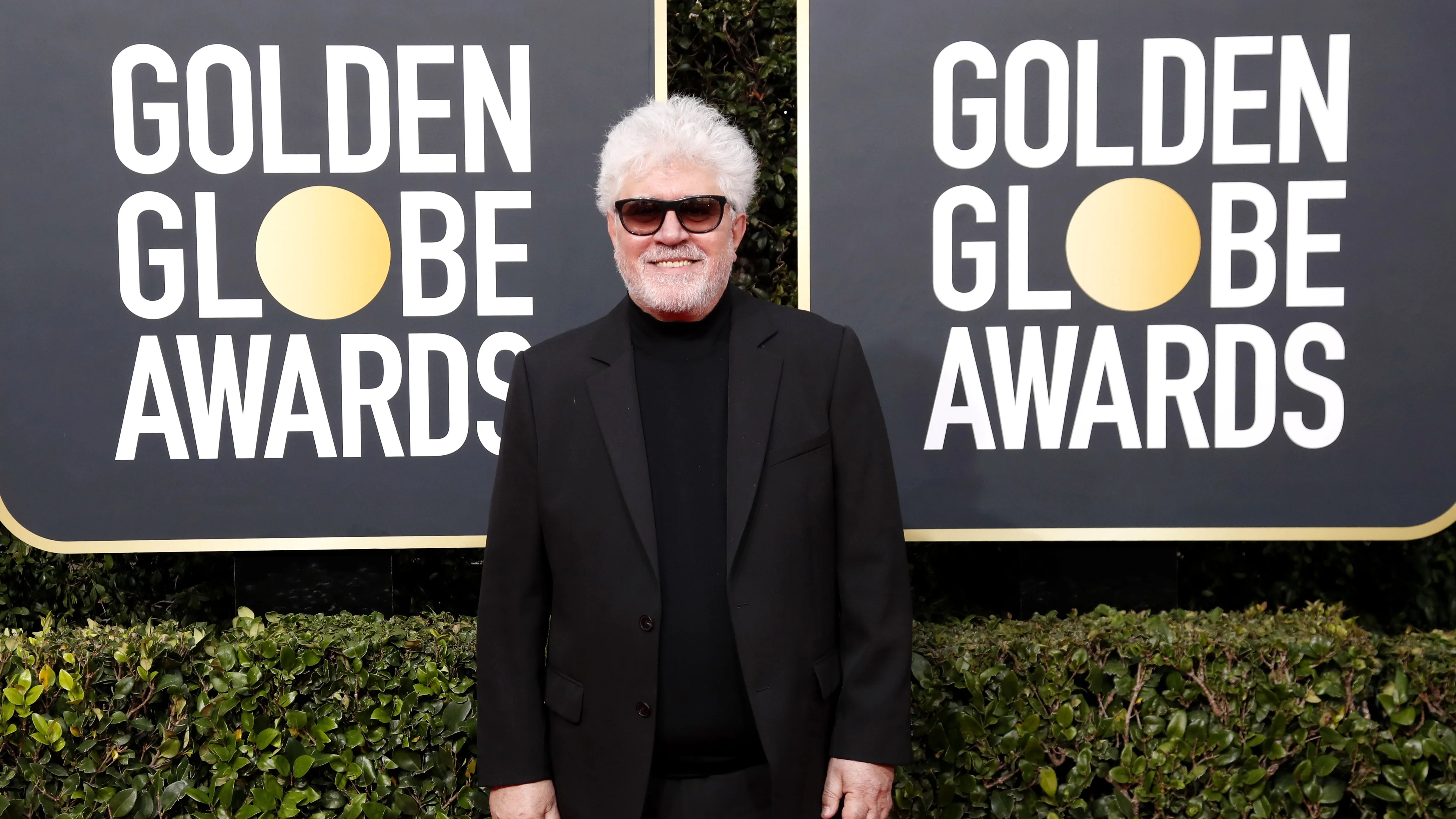 Pedro Almodóvar a su llegada a la gala de los Globo de Oro 2020