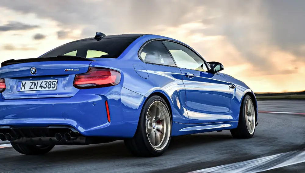 BMW M2 CS