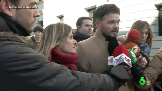 Gabriel Rufián, Pablo Montesinos o Alberto Garzón: así han vivido los diputados la investidura de Sánchez Gabriel Rufián, Pablo Montesinos o Alberto Garzón: así han vivido los diputados la investidura de Sánchez