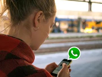 WhatsApp WhatsApp