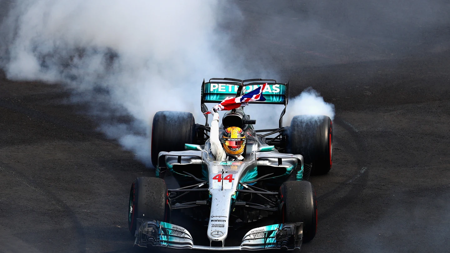 Hamilton el único piloto con las cualidades de Ayrton Senna Hamilton el único piloto con las cualidades de Ayrton Senna