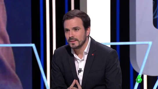 "Indignación" entre los fiscales con Garzón por decir que la Fiscalía depende del Gobierno "Indignación" entre los fiscales con Garzón por decir que la Fiscalía depende del Gobierno