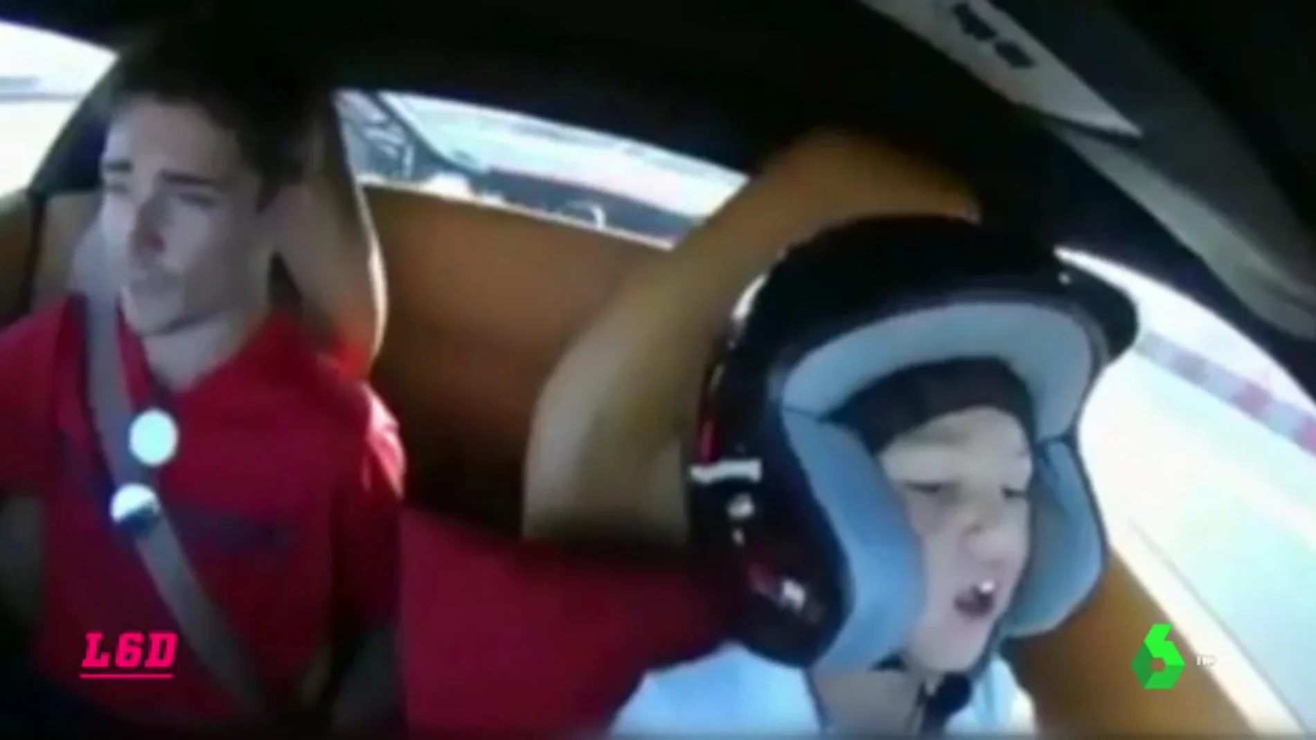 Una temeridad: un niño de seis años conduce un Ferrari a 180kms/h