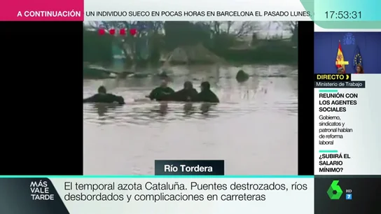 Los Mossos rescatan a un hombre en Malgrat aislado por la crecida del Ter Los Mossos rescatan a un hombre en Malgrat aislado por la crecida del Ter