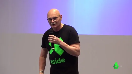 El consejero delegado del Mobile World Congress niega haberse reunido con Ayuso: "No hay discusión, no nos movemos a ningún sitio" El consejero delegado del Mobile World Congress niega haberse reunido con Ayuso: "No hay discusión, no nos movemos a ningún sitio"